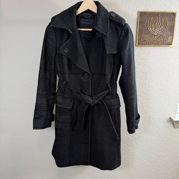 Women's Banana Republic Black Gray Wool Blend Plaid Coat Size XS‎ Petite - Picture 11 of 11